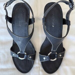 Elegant Black Leather Sandals